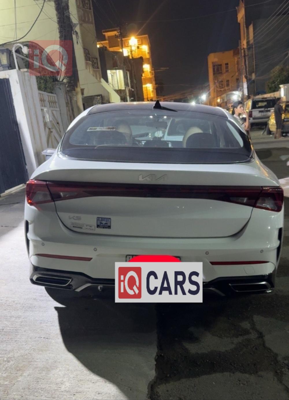 Kia K5